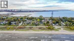 851 BEACH Boulevard | Hamilton Ontario | Slide Image Forty-one