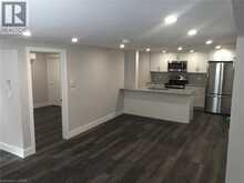 805 ROCKWAY Drive | Kitchener Ontario | Slide Image Nine