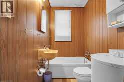 104 FARLEY Circle | Georgina Ontario | Slide Image Nine