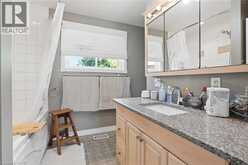 25 SAVERYN Road | Hamilton Ontario | Slide Image Twenty-three