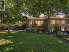 25 SAVERYN Road Hamilton Ontario, L9B 1N4