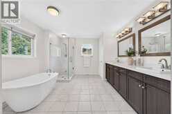 2203 TURNBERRY Road | Burlington Ontario | Slide Image Thirty-one