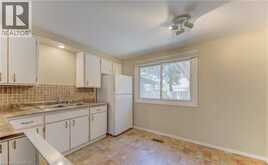 150 KINGSWOOD Drive Unit# B | Kitchener Ontario | Slide Image Six