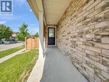 39 BAINTREE Way | Cambridge Ontario | Slide Image Four