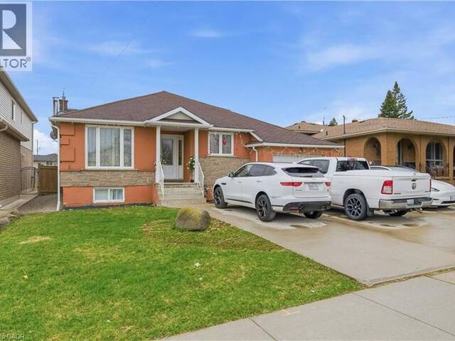 916 STONE CHURCH Road E Hamilton Ontario, L8W 1B1 - 6 Bedrooms Home For Sale