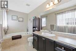 1332 BASELINE Road | Hamilton Ontario | Slide Image Nineteen