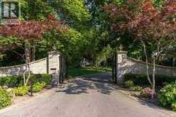 4038 LAKESHORE Road | Burlington Ontario | Slide Image Twelve