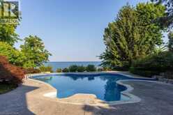 4038 LAKESHORE Road | Burlington Ontario | Slide Image Nine
