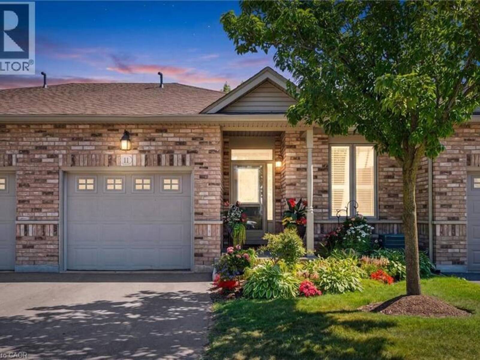 20 ISHERWOOD Avenue Unit# 11, Cambridge, Ontario N1R 8P9