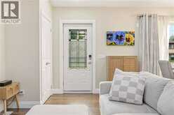 715 DRURY Lane | Burlington Ontario | Slide Image Four