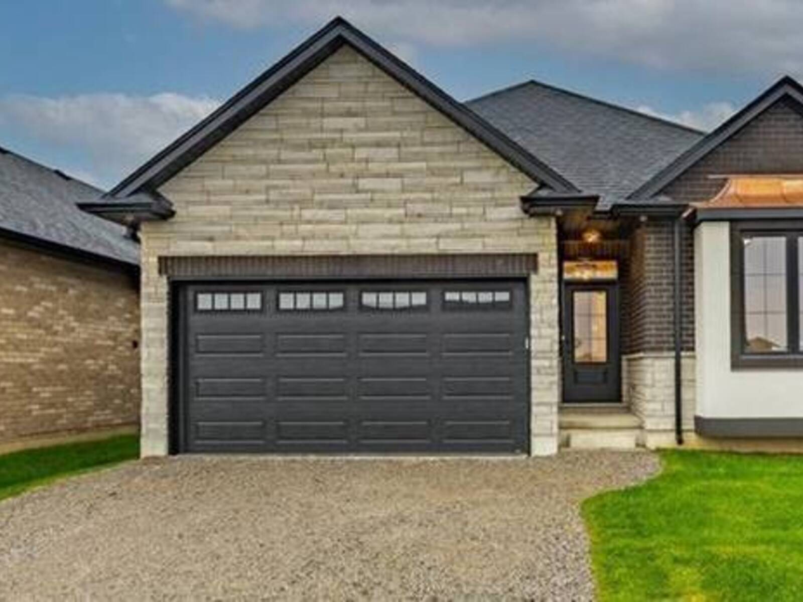 89 DUCHESS Drive, Delhi, Ontario N4B 0B2