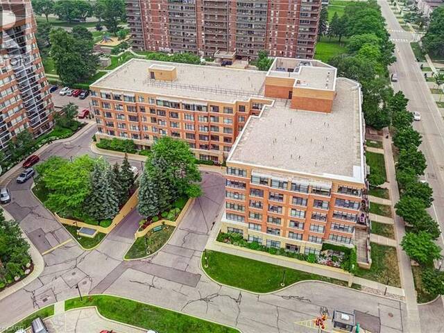 115 BONIS Avenue Unit# 216 Toronto Ontario, M1T 3S4 - 2 Bedrooms Home For Sale