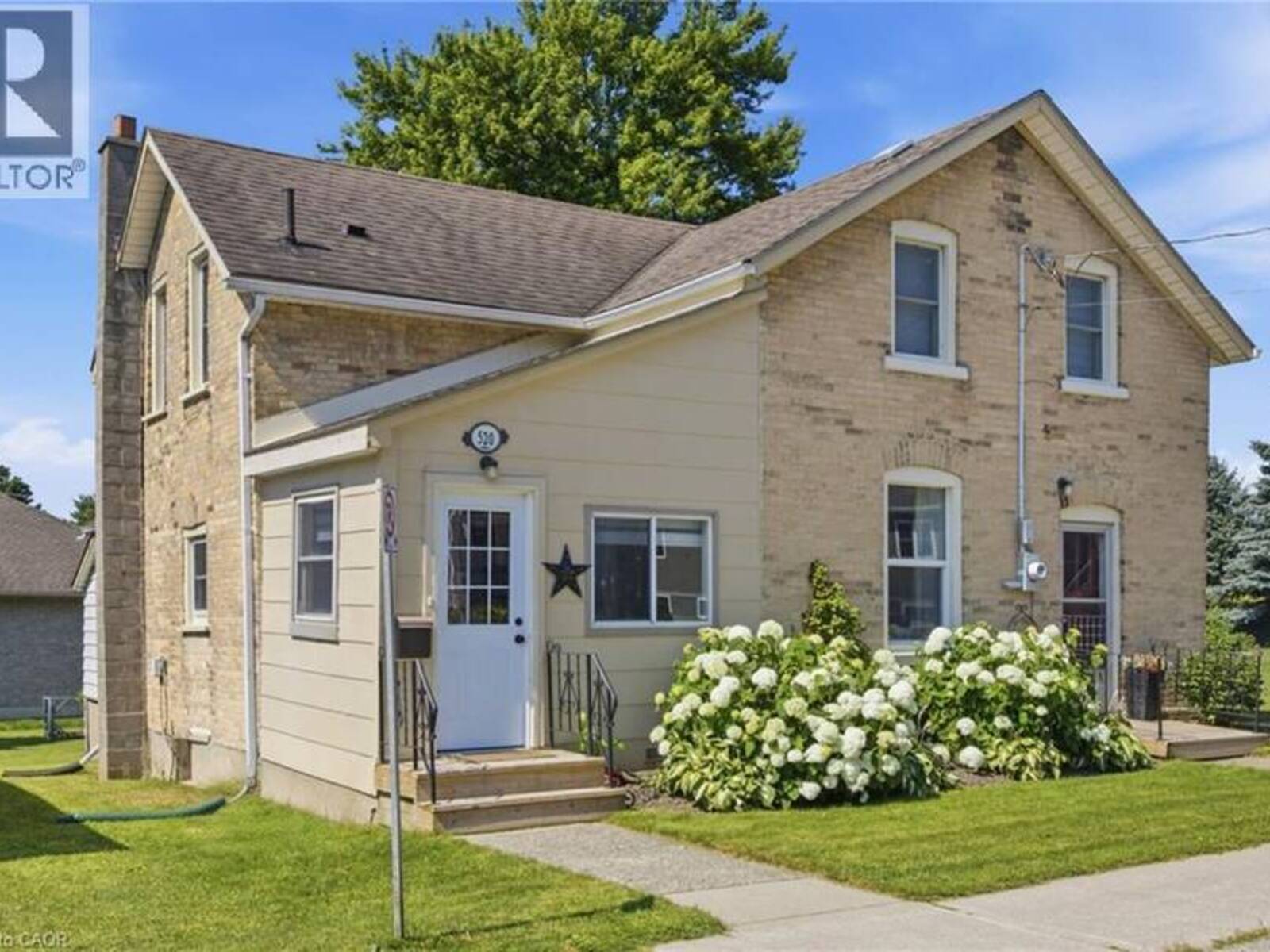 520 ELMA Street W, Listowel, Ontario N4W 1W3