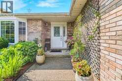 93 WELLANDVALE Drive | Welland Ontario | Slide Image Two