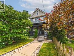 218 GROSVENOR Avenue N Hamilton Ontario, L8L 7S9