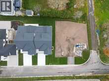 422-424 ROBINSON Street N | Grimsby Ontario | Slide Image One