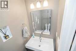 443 ELEVENTH Road E | Hamilton Ontario | Slide Image Nineteen