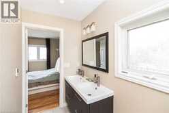 443 ELEVENTH Road E | Hamilton Ontario | Slide Image Thirty-one