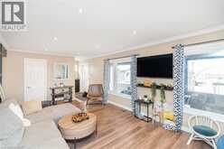 443 ELEVENTH Road E | Hamilton Ontario | Slide Image Nine