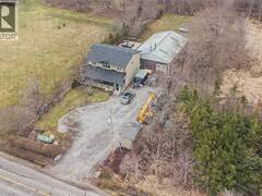 443 ELEVENTH Road E Hamilton Ontario, L8J 3N4