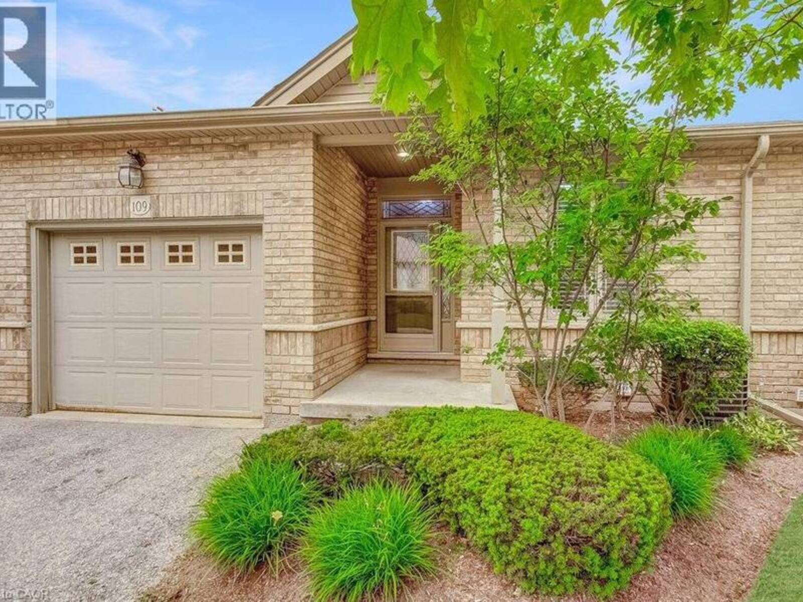 20 ISHERWOOD Avenue Unit# 109, Cambridge, Ontario N1R 8P9