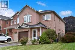 22 MOORE Crescent | Ancaster Ontario | Slide Image Two