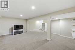 98 SUNIBEL Drive E | Hamilton Ontario | Slide Image Thirty-seven