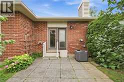 98 SUNIBEL Drive E | Hamilton Ontario | Slide Image Forty-four