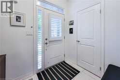 4297 EAST Avenue Unit# 10 | Beamsville Ontario | Slide Image Ten
