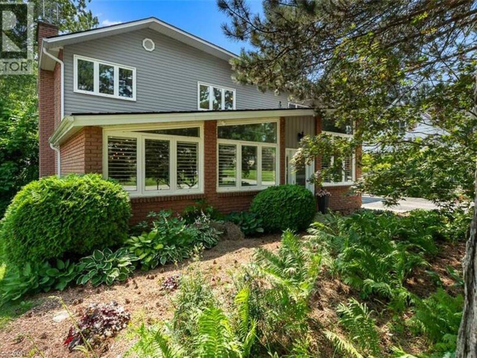 9 STELLA Street, Pelham, Ontario L3E 0T6
