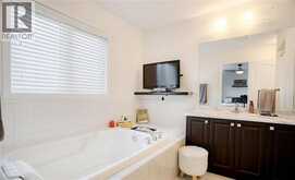 232 BEDROCK Drive | Hamilton Ontario | Slide Image Twenty-one