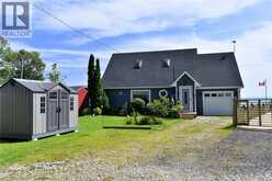 24 WINGER BAY Lane | Selkirk Ontario | Slide Image Two