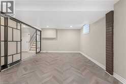 36 SKYLARK Drive | Hamilton Ontario | Slide Image Thirty-one