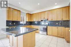 5 FRESHSPRING Drive | Brampton Ontario | Slide Image Fifteen