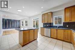 5 FRESHSPRING Drive | Brampton Ontario | Slide Image Sixteen