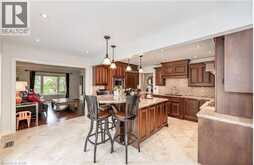 500 BLENHEIM Crescent | Oakville Ontario | Slide Image Eleven