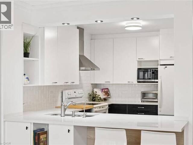18 HOLBORN Court Unit# 506 Kitchener Ontario, N2A 4A1 - 2 Bedrooms Condo For Sale