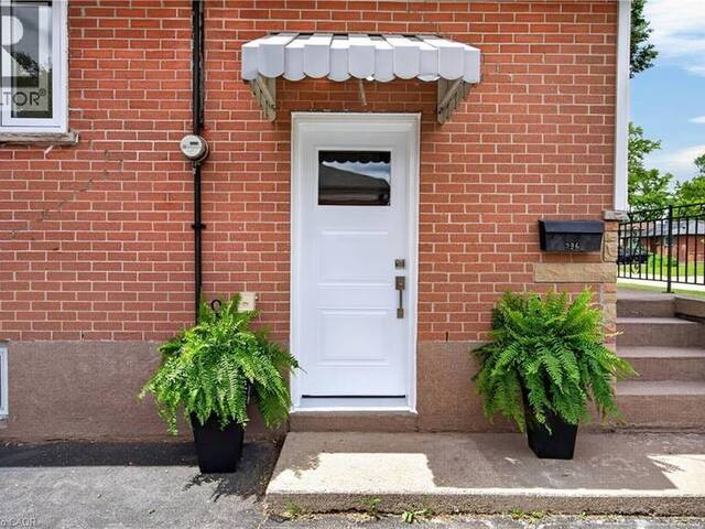 236 HAMMERSMITH Court Burlington Ontario, L7L 4N7 - 3 Bedrooms Home For Sale