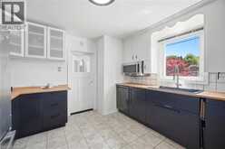 94 CLARENDON Avenue | Hamilton Ontario | Slide Image Thirteen