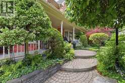 39 EVERWOOD Run | Kitchener Ontario | Slide Image Six