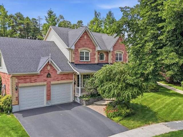 39 EVERWOOD Run Kitchener Ontario, N2P 2B1 - 3 Bedrooms Home For Sale