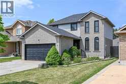 21 SPRINGGARDEN Crescent | Hamilton Ontario | Slide Image One