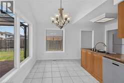 21 SPRINGGARDEN Crescent | Hamilton Ontario | Slide Image Twelve