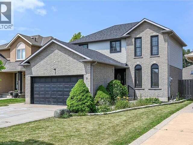 21 SPRINGGARDEN Crescent Hamilton Ontario, L8J 2S5 - 4 Bedrooms Home For Sale
