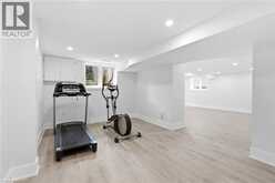 332 WOODWORTH Drive W | Ancaster Ontario | Slide Image Thirty
