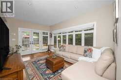 285 SURREY Drive | Oakville Ontario | Slide Image Sixteen