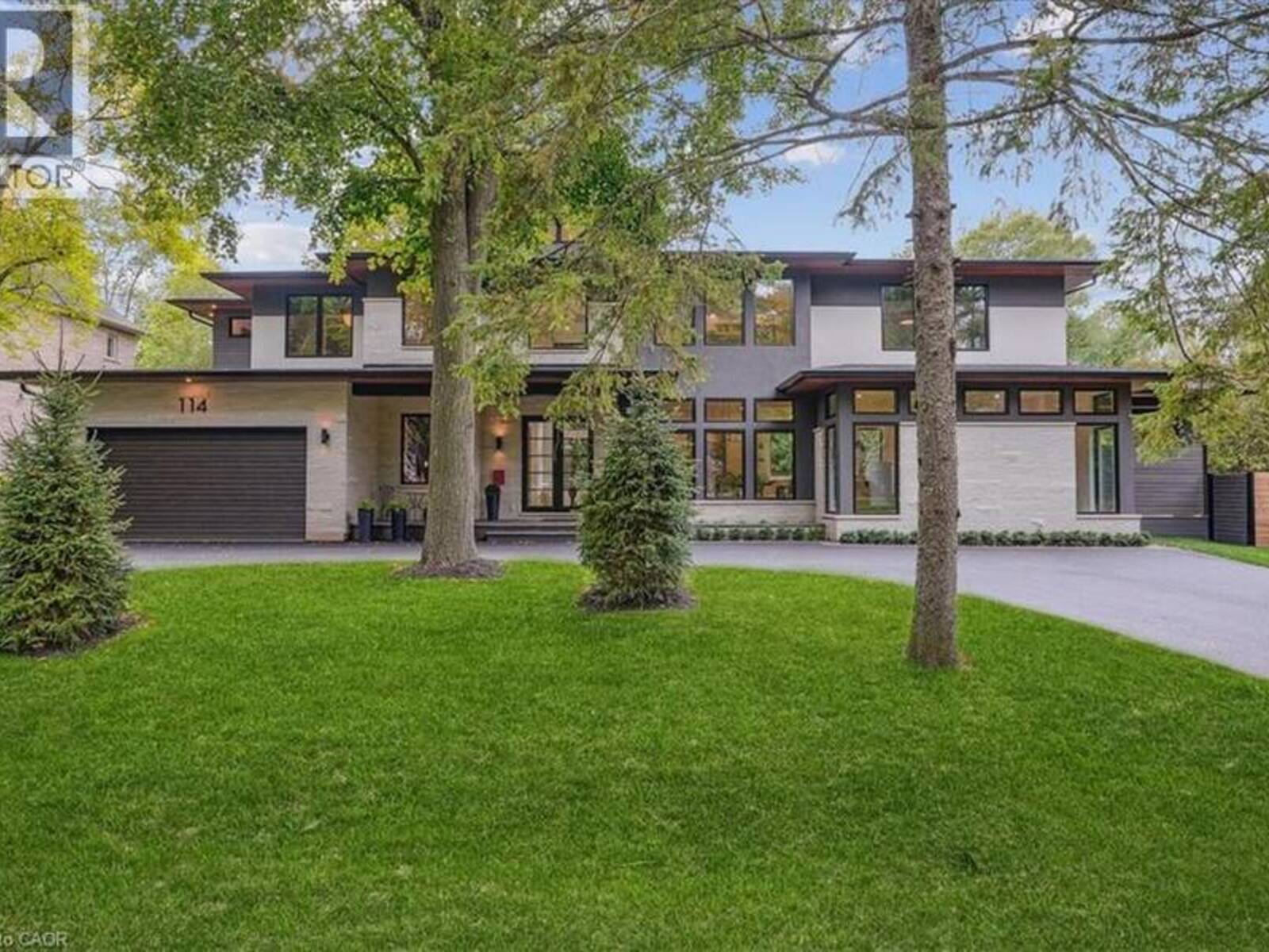 114 REDING Road, Ancaster, Ontario L9G 1M8