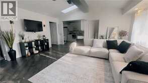 18 WESTMORELAND Lane | Selkirk Ontario | Slide Image Twelve