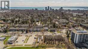2121 PROSPECT Street | Burlington Ontario | Slide Image Six