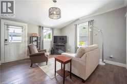 40 MOORE Avenue | Kitchener Ontario | Slide Image Thirteen